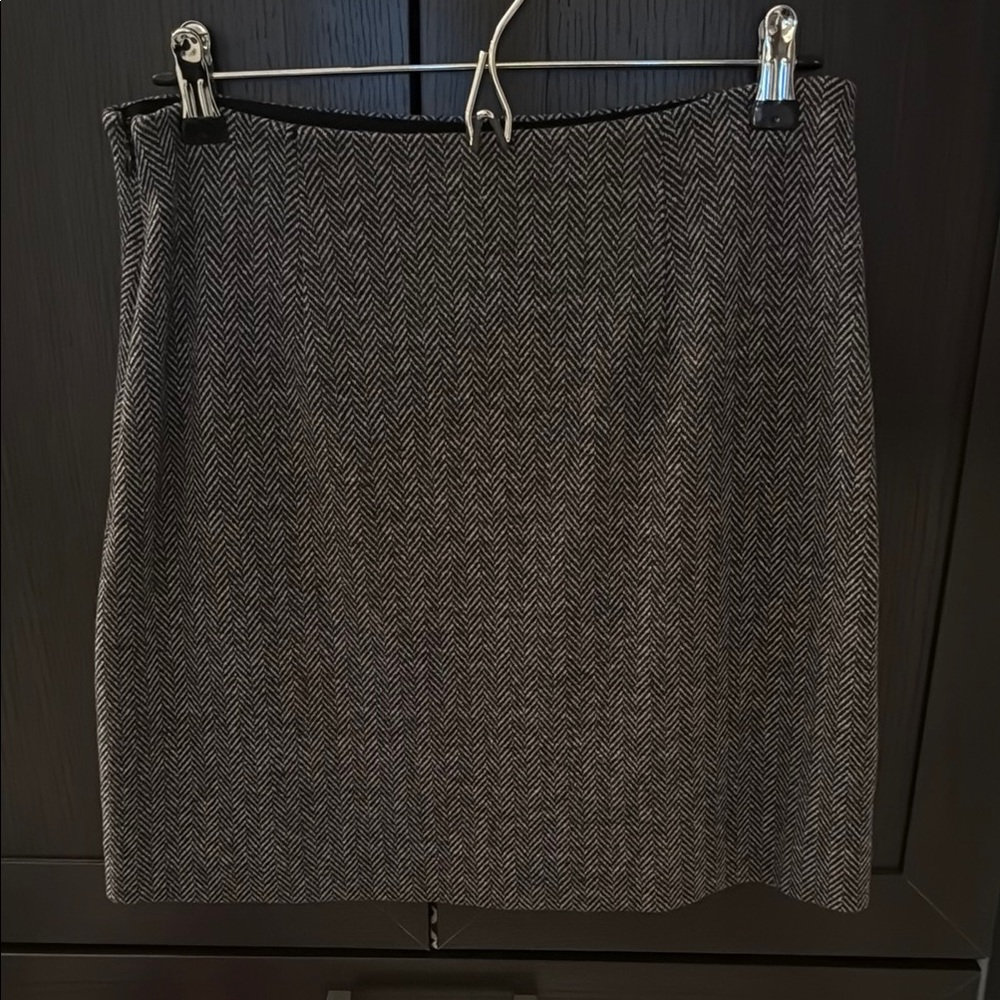 Theory Herringbone Skirt - Size 8
